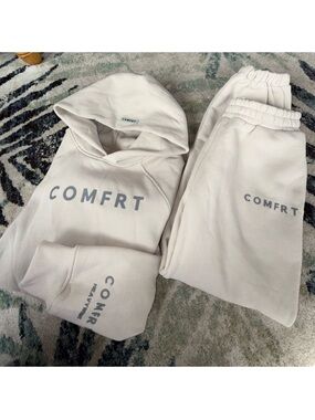 COMFRT Tranquil Hoodie Medium Sweatshirt & Large Sweatpant Jogger Set New